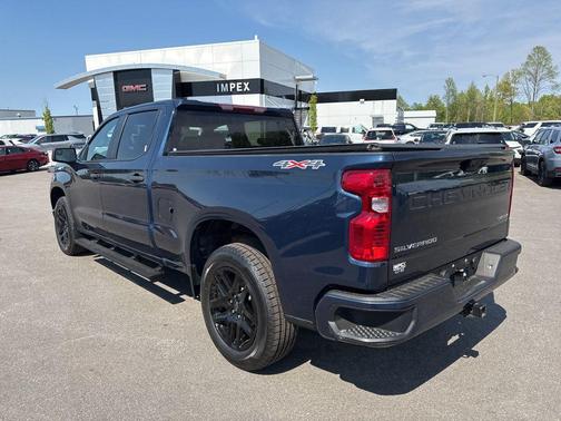 2023 Chevrolet Silverado 1500 Custom