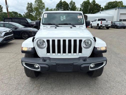 Bright White 2023 Jeep Wrangler 4-Door Sahara