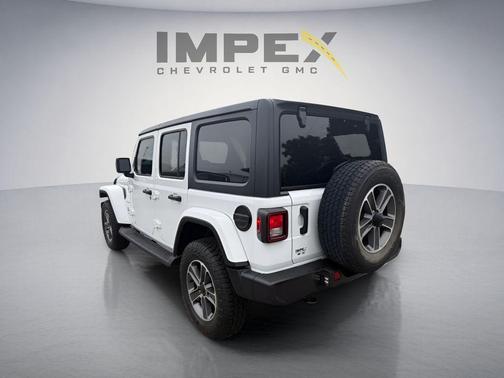 Bright White 2023 Jeep Wrangler 4-Door Sahara