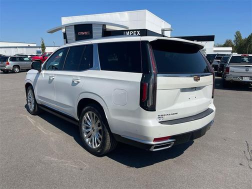 2022 Cadillac Escalade Premium Luxury
