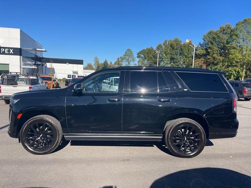 2023 Cadillac Escalade Sport