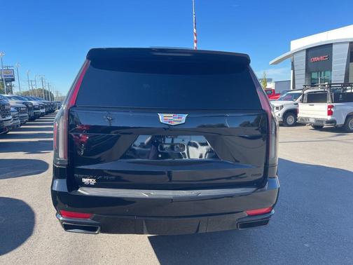 2023 Cadillac Escalade Sport