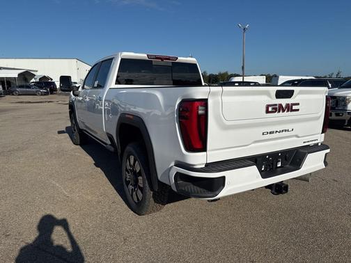 2024 GMC Sierra 2500 Denali
