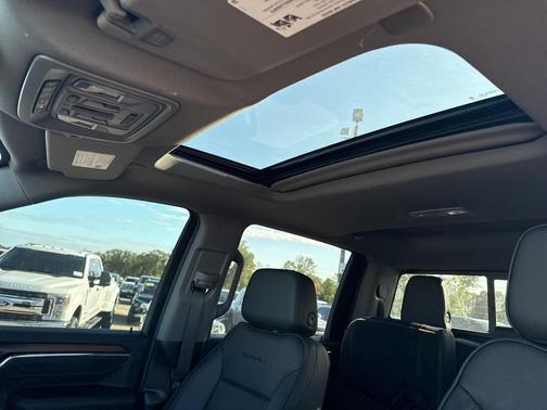 2024 GMC Sierra 2500 Denali