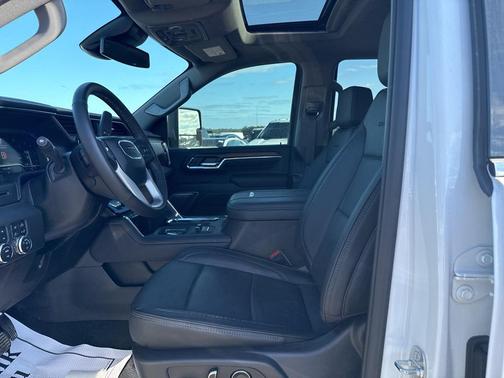 2024 GMC Sierra 2500 Denali