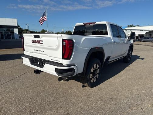 2024 GMC Sierra 2500 Denali