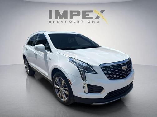 Crystal White Tricoat 2024 Cadillac XT5 Premium Luxury