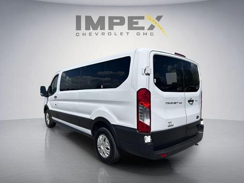 Oxford White 2023 Ford Transit-350 XL