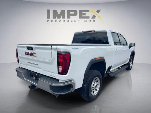 Summit White 2023 GMC Sierra 2500 SLE