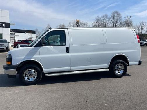 2023 GMC Savana 2500 Work Van