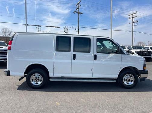 2023 GMC Savana 2500 Work Van
