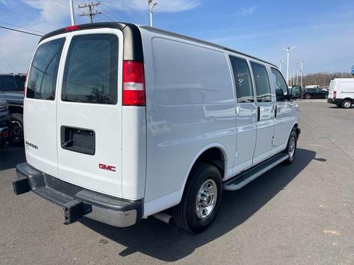 2023 GMC Savana 2500 Work Van