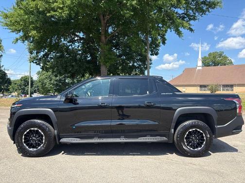 Black 2026 Chevrolet Silverado EV Trail Boss - Max Range 4WD