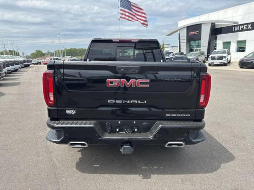 Onyx Black 2022 GMC Sierra 1500 Denali