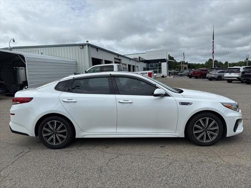 2020 Kia Optima EX