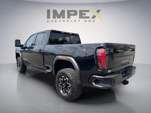 Onyx Black 2026 GMC Sierra 2500 AT4X