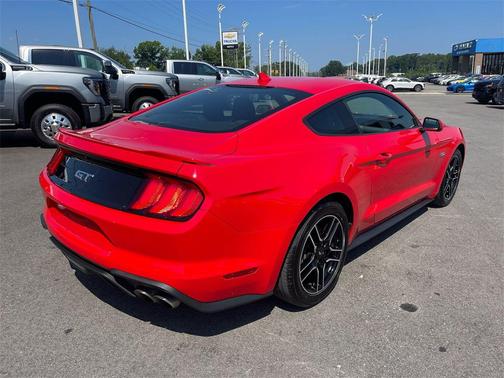 2022 Ford Mustang GT Premium