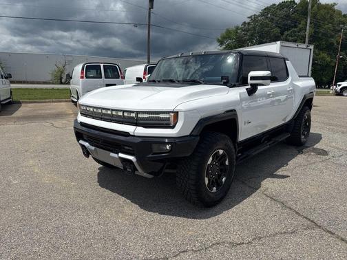 Interstellar White 2023 GMC HUMMER EV Pickup 3X