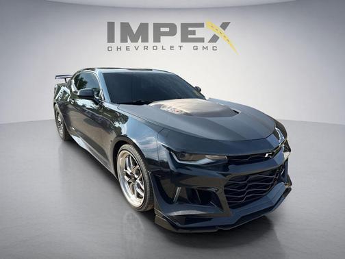 Black 2018 Chevrolet Camaro ZL1