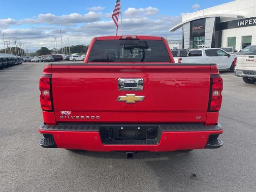2018 Chevrolet Silverado 1500 2LT