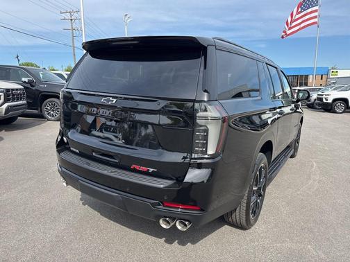Black 2026 Chevrolet Suburban RST