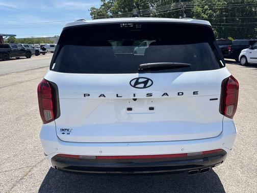 Hyper White 2025 Hyundai PALISADE Calligraphy Night Edition