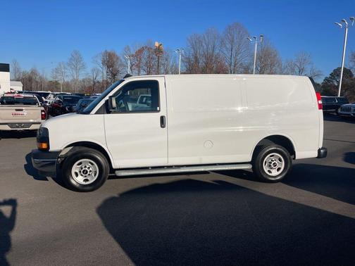2023 GMC Savana 2500 Work Van