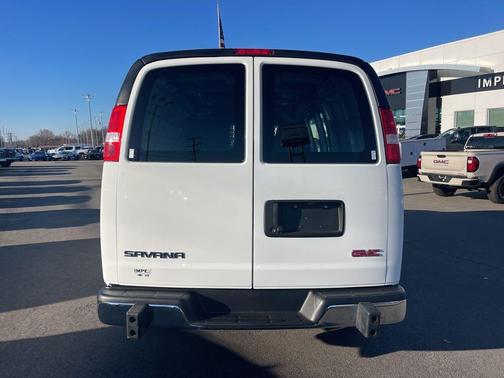 2023 GMC Savana 2500 Work Van