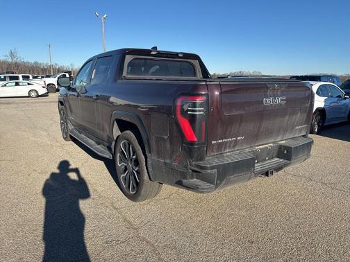 2025 GMC Sierra EV Max Range Denali