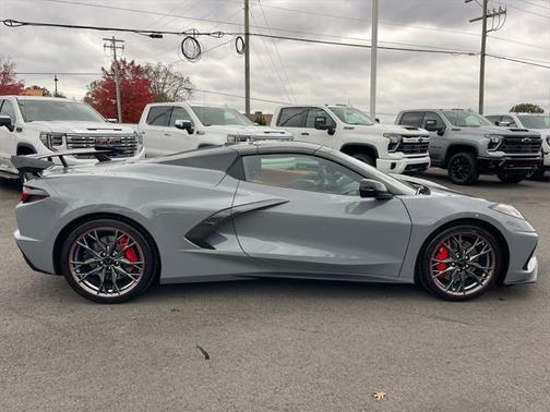 2025 Chevrolet Corvette Stingray w/3LT