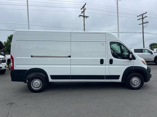 2025 RAM ProMaster 2500 Tradesman