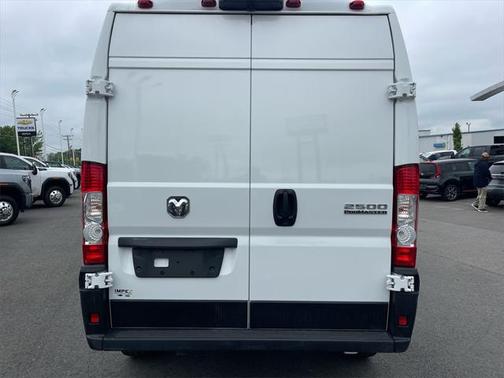 2025 RAM ProMaster 2500 Tradesman
