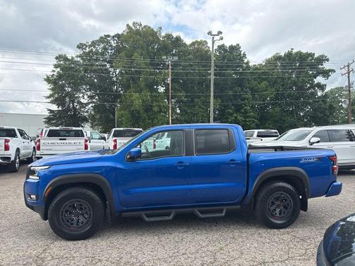Bluestone Pearl 2025 Nissan Frontier PRO-X