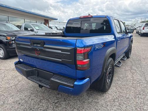Bluestone Pearl 2025 Nissan Frontier PRO-X