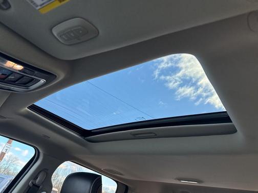 2024 RAM 3500 Laramie Mega Cab 4x4 6'4' Box