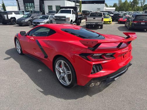 Torch Red 2022 Chevrolet Corvette Stingray w/2LT