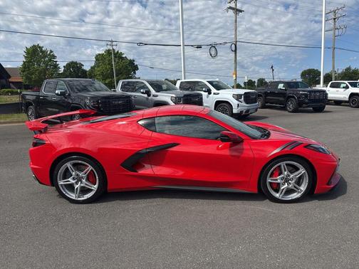 Torch Red 2022 Chevrolet Corvette Stingray w/2LT