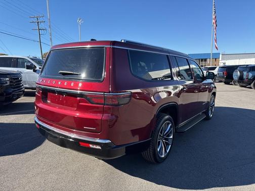 2024 Jeep Wagoneer L Series II 4x4