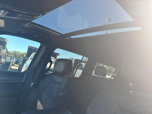 2024 Jeep Wagoneer L Series II 4x4