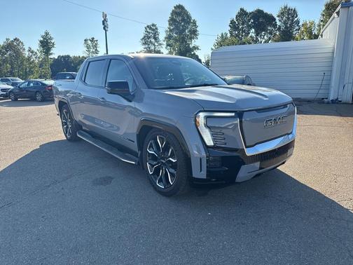 2024 GMC Sierra EV Denali Edition 1