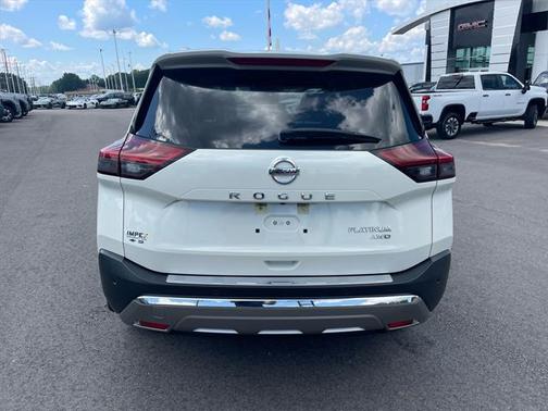 2021 Nissan Rogue Platinum