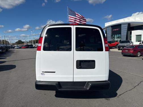 2025 Chevrolet Express 3500 RWD 3500 Extended Wheelbase LS