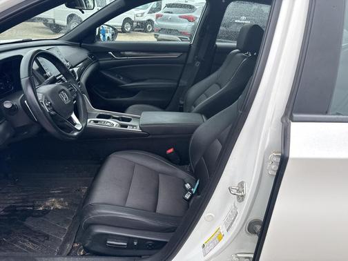2019 Honda Accord Sport 2.0T
