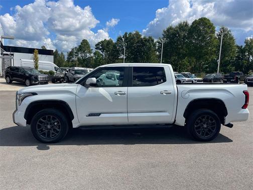 2025 Toyota Tundra Platinum