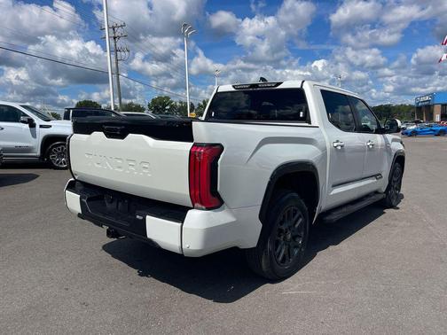 2025 Toyota Tundra Platinum