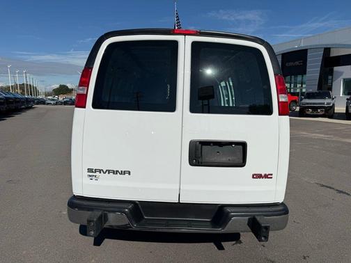 2023 GMC Savana 2500 Work Van