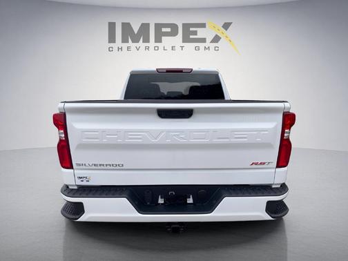 Summit White 2026 Chevrolet Silverado 1500 RST
