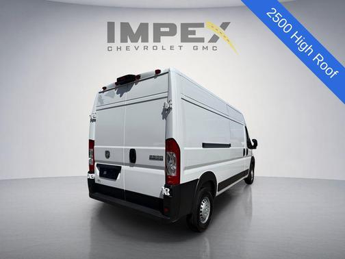 Bright White Clearcoat 2026 RAM ProMaster 2500 Tradesman