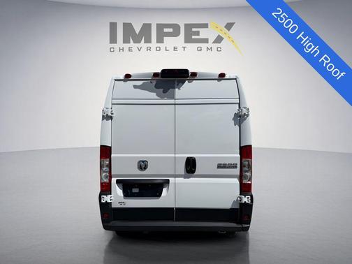 Bright White Clearcoat 2026 RAM ProMaster 2500 Tradesman