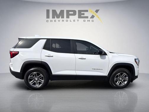 Summit White 2026 GMC Terrain FWD Elevation
